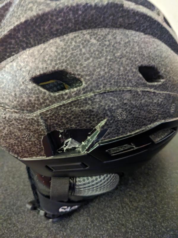 Glued directly to foam and only in a couple places.