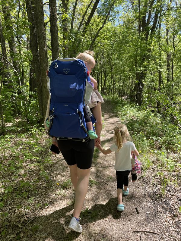 Sac à dos d'hydratation Woods avec réservoir d'eau de 2 litres pour le  camping, la randonnée et les sports d'extérieur, bleu