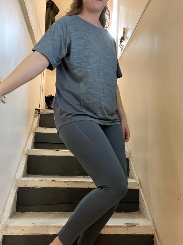 Tshirt from front with side venting mesh