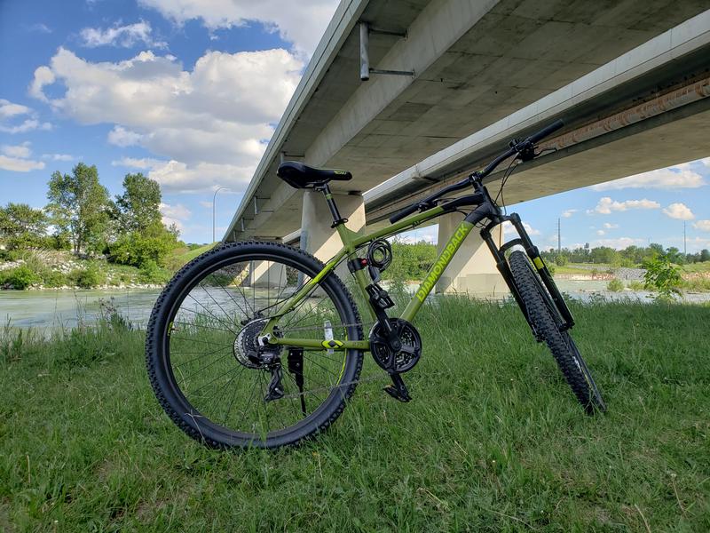 Diamondback Expresso 27.5 Mountain Bike, 24 Speed, Aluminum Frame,  Mechanical Disc Brakes, Hardtail