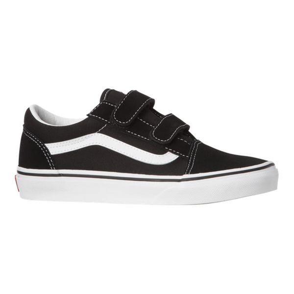 His doesn’t have white stripe.  It was sold out