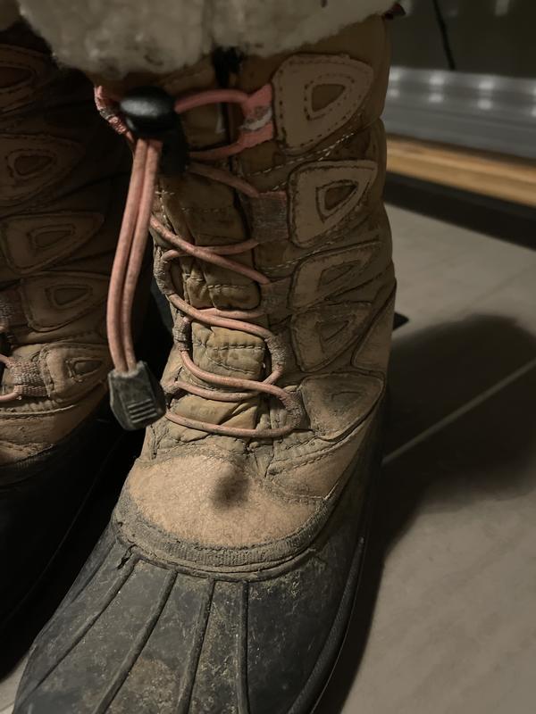 This are new boots I after buying online this shoes I can’t return soo I went the store and buy second shoes and they are having holes I’m sending that photo too