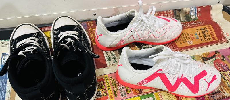 Item is Neon pink and not Red/orange red