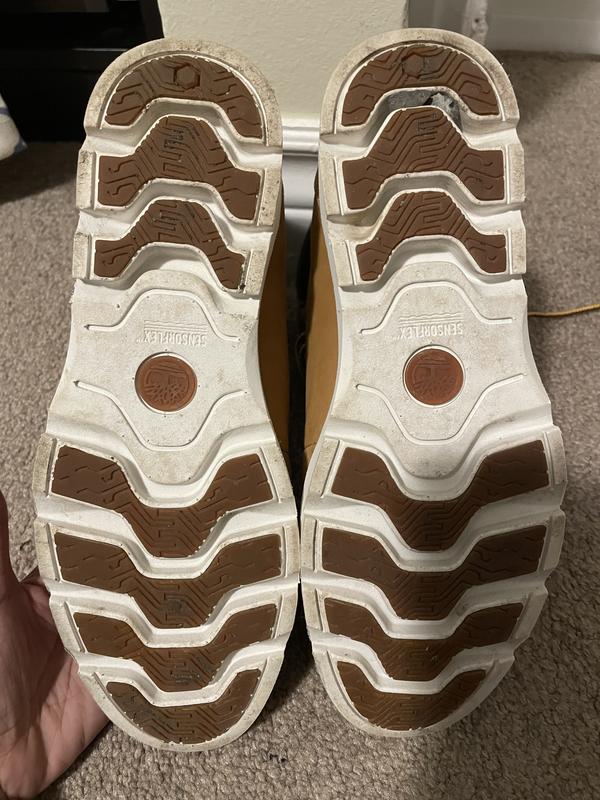 Dirty sole and there are some pebbles stuck on it