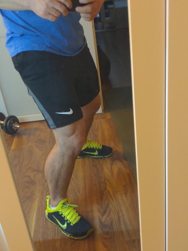 5'8 size small, muscular build