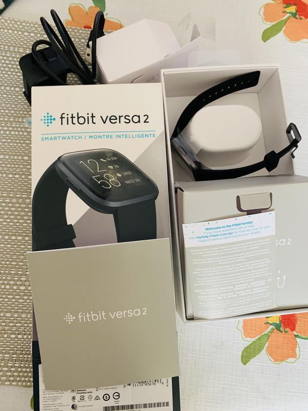 Fitbit FB507BKBKLBNDLS Versa Smartwatch Carbon Black With