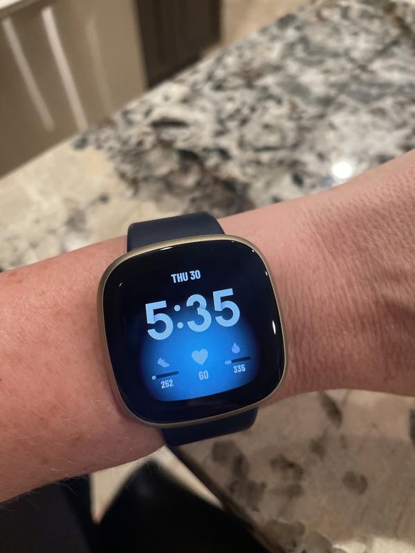 FITBIT Versa 3 Health and Fitness Smartwatch Sports Experts