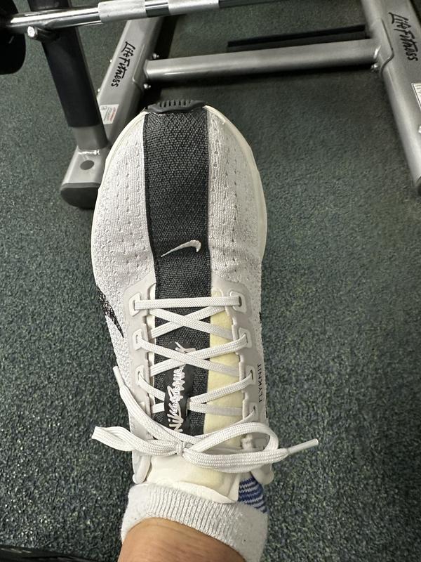 The shoe came with a stain, yellow tongue