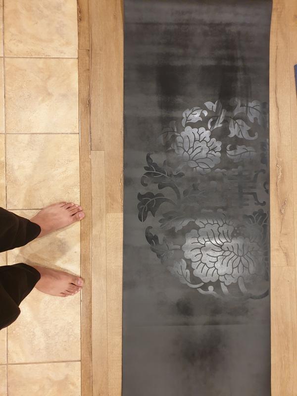 Gaiam Grippy Yoga Mat Towel, Grey - Shop Patio & Outdoor at H-E-B