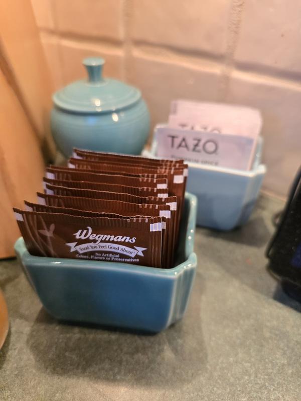 Customer carousel item 1.