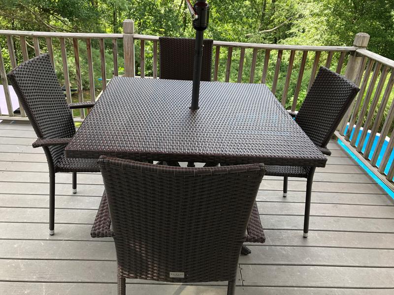 Chairs go fabulous with the table i had!!!!!!!!