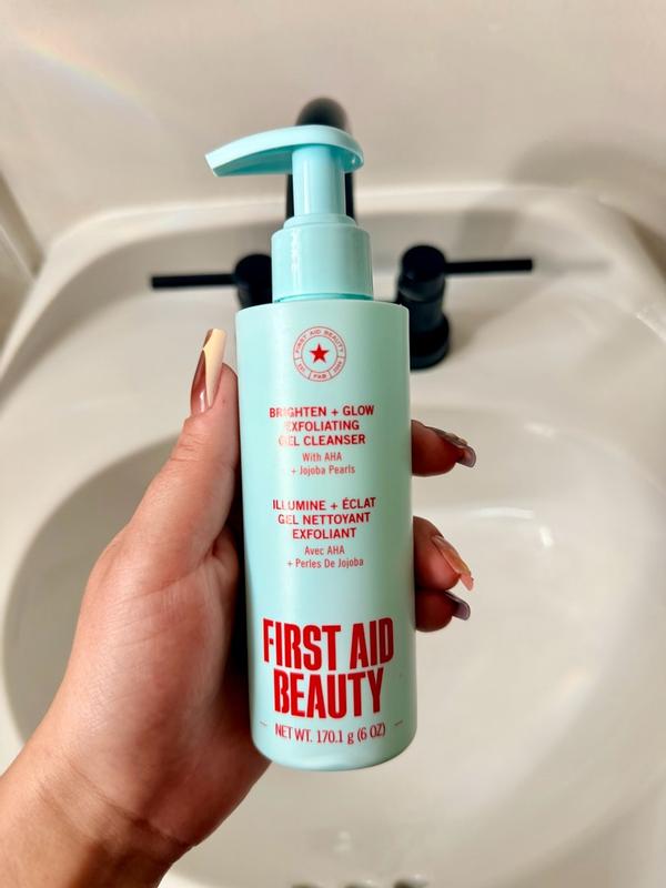 Customer photo for "Clean + Glowing Skin ✨"
