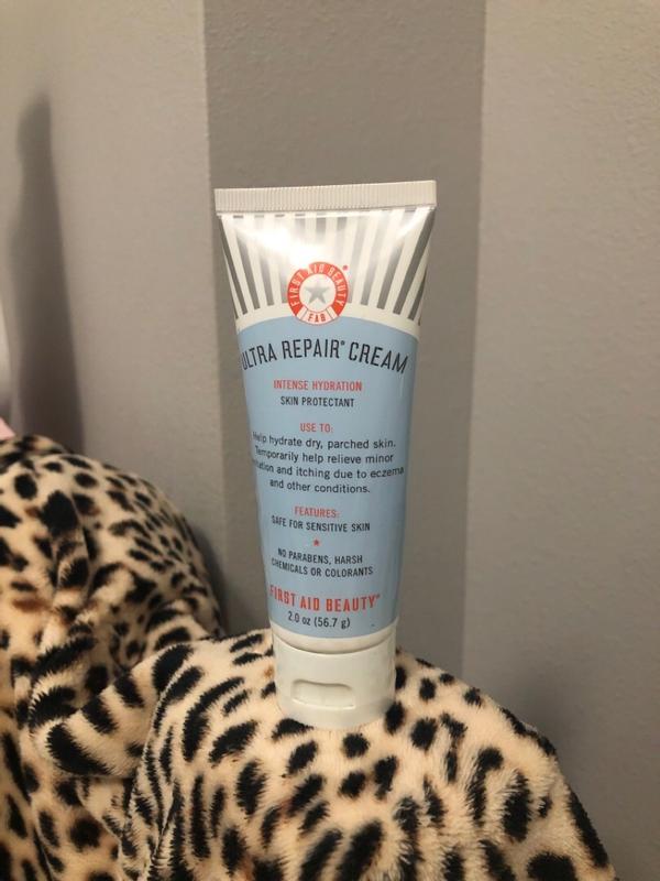 First Aid Beauty Ultra Repair Cream Review