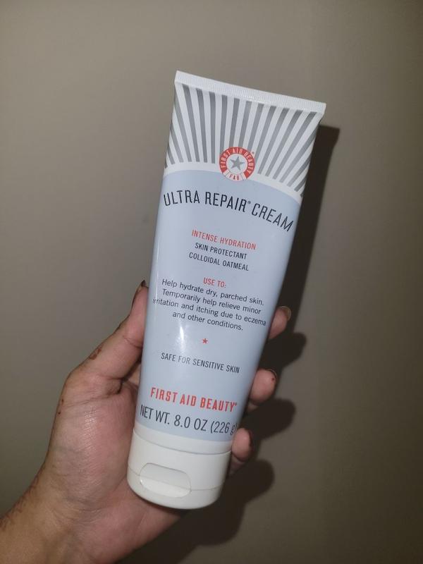 FIRST AID BEAUTY, THE ULTRA REPAIR EDIT