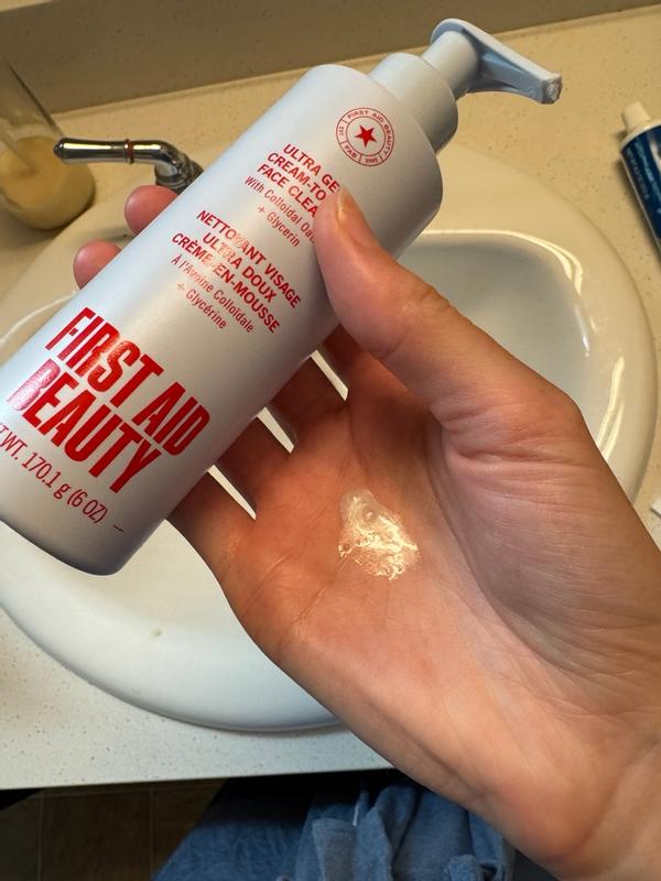 Customer photo for "Just regular lather, not foam. But a good cleanser"