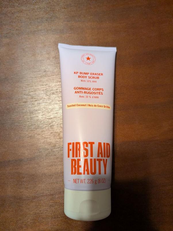Customer photo for "Smells amazing and exfoliates"