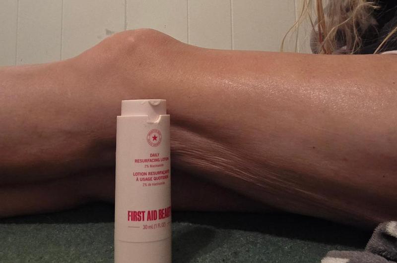 Customer photo for "Easy pump to use to rub in right amount its good"
