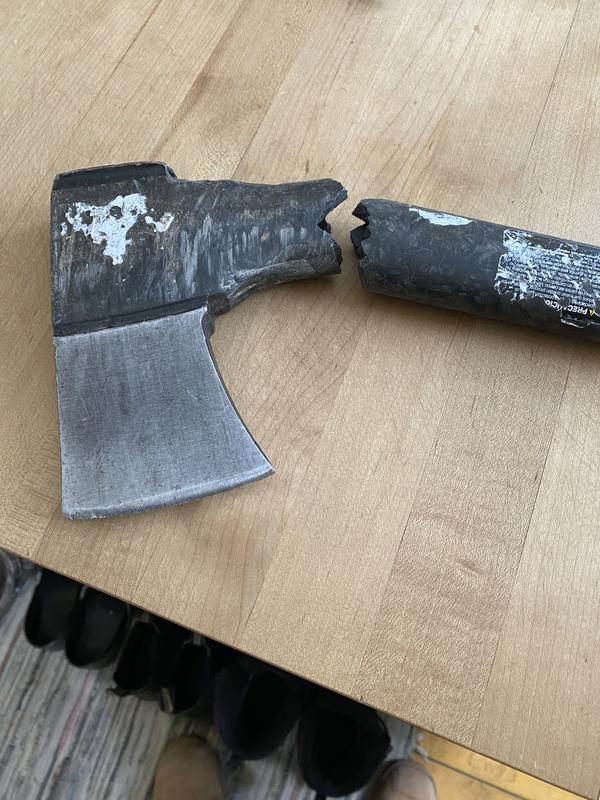 Worst most dangerous idea in the history of splitting wood