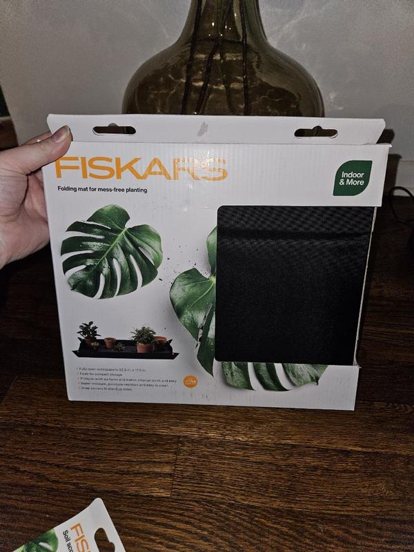 Gardening, Planting and Repotting Mat | Fiskars