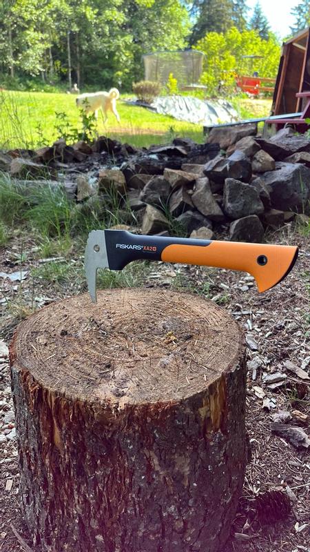 Fiskars X-Series Hookaroon Log pick in the Logging Tools department at ...