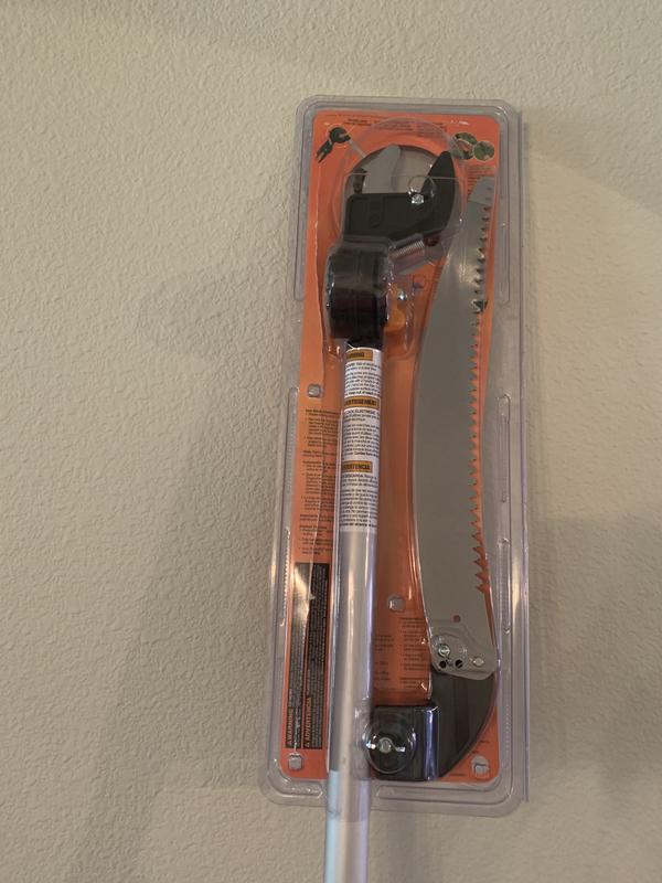 Fiskars Lightweight Extendable Tree Pruner, 7.9'–12