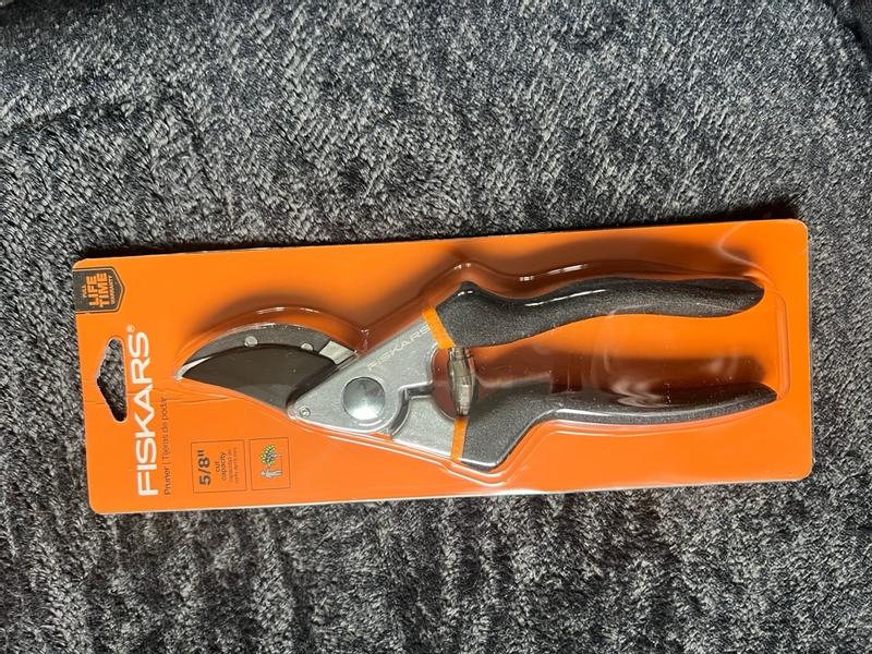 Fiskars 8 Red Scissors & Snips Set 2ct