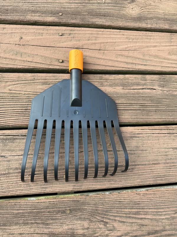 QuikFit™ Shrub Rake Head