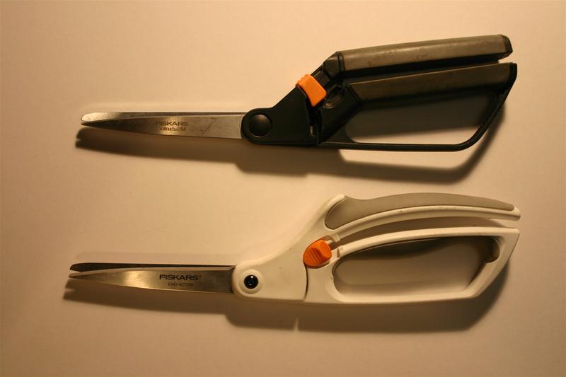 Fiskars Softgrip Titanium Scissors 8 Pointed BlackOrange - Office