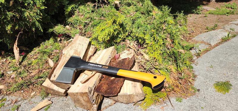 The Modern Survivalist - Hacha Fiskars X11, video subido a  SupervivenciaModerna!😁👍 Fiskars X11 Axe, video uploaded to  TheModernSurvivalist!😁👍 #ferfal308 #survivaltools #fiskars  #themodernsurvivalist #SupervivenciaModerna #hacha @fiskarsmarket