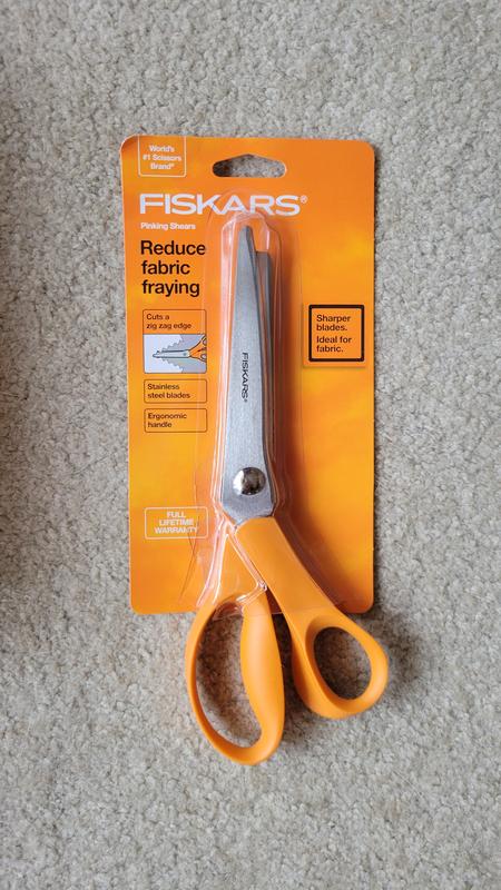 Fiskars 9 Pinking Shears - Fabric Shears