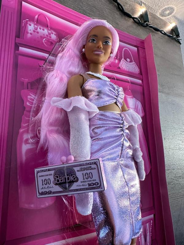 BARBIE DELUXE STYLE FASHIONISTA PINK HAIR Doll Meijer
