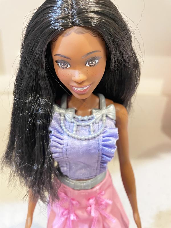 Customer photo for "Great Barbie for solo play!"