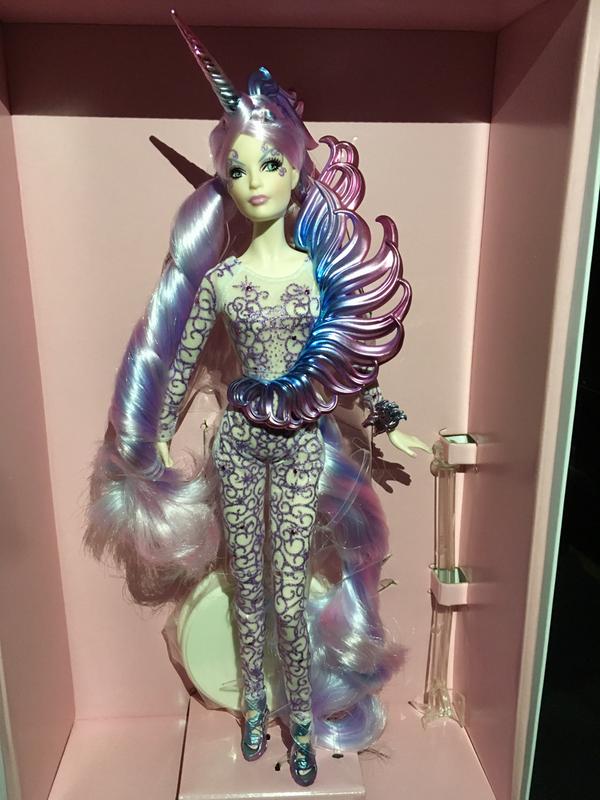 Resultado de imagem para barbie goddess unicorn
