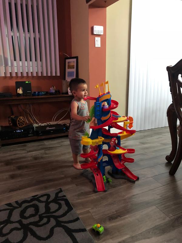 little people take turns skyway