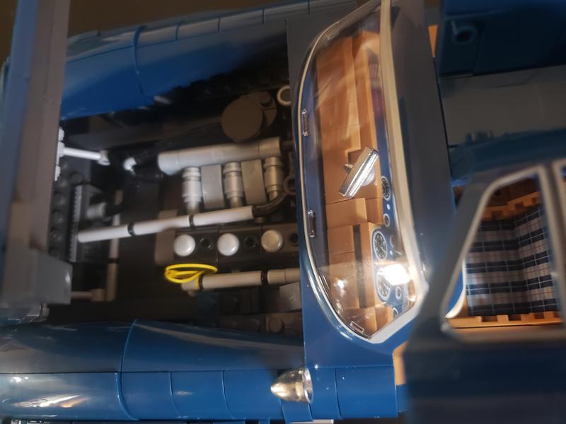 Customer carousel item 3.