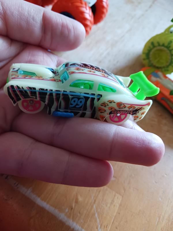 Customer photo for "fun cars and trucks that glow in the dark"