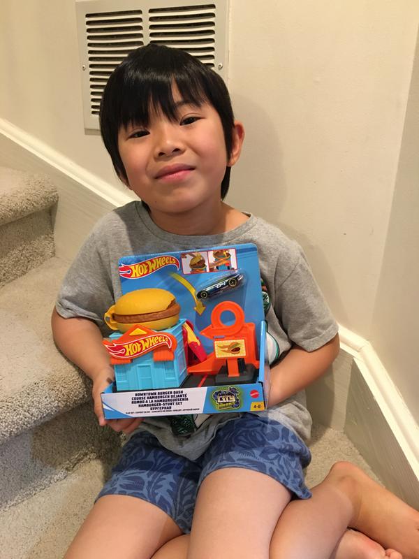 My new Hot Wheels set