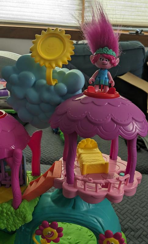 Imaginext Trolls Lights and Sounds Rainbow Treehouse Bundle