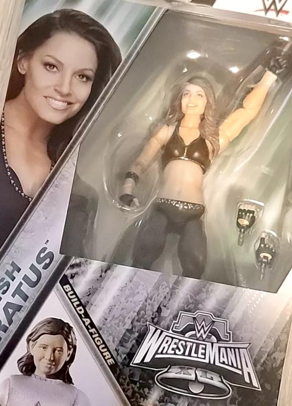 WWE WrestleMania Elite Collection Trish Stratus Action