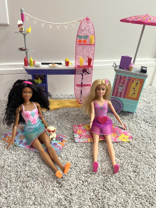  Barbie Dolls & Accessories Playset, Beach Boardwalk