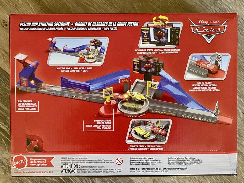 Customer carousel item 3.