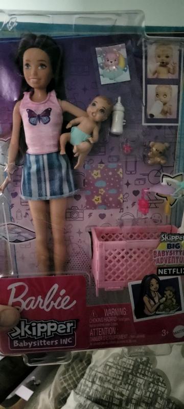 Barbie Coffret Skipper Baby-Sitter berceau avec poupée mannequin, bébé aux  yeux endormis, mobilier et accessoires dans le thème, Jouet Enfant, Dès 3