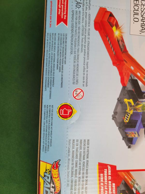 Customer carousel item 7.