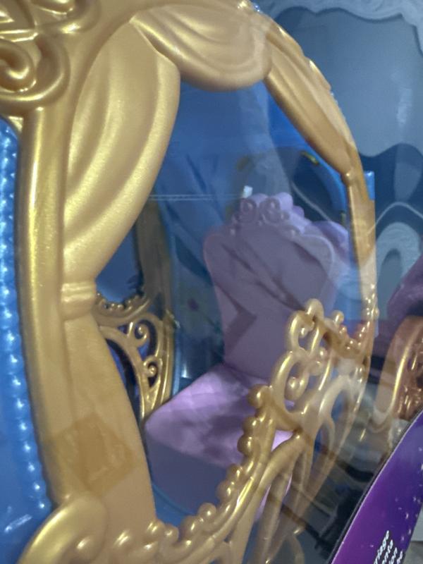 Beautiful quality Disney princess toy