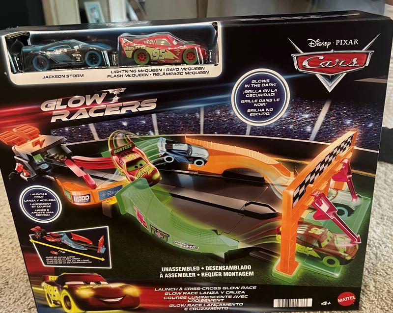 Disney Cars Flash McQueen Glow Racer brille dans le noir Voiture