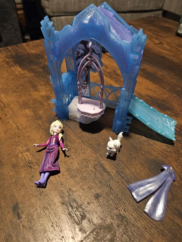 Customer carousel item 11.