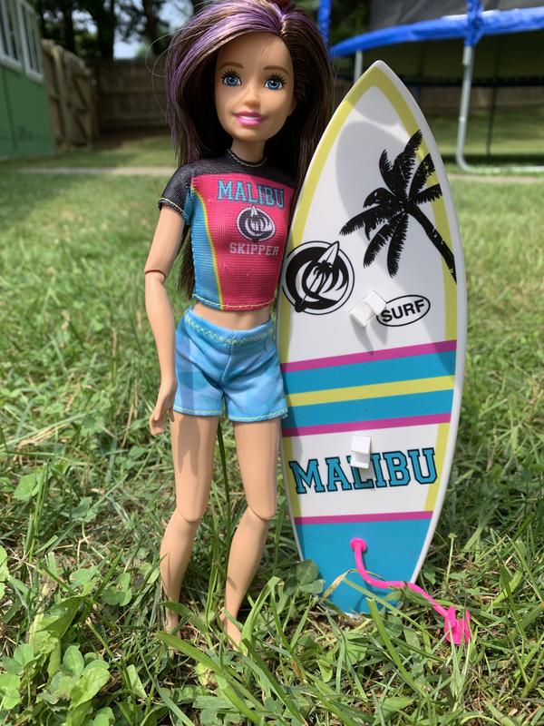 Barbie Dreamhouse Adventures SKIPPER Surfer Doll with Surfboard