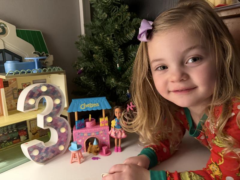 Customer carousel item 10.