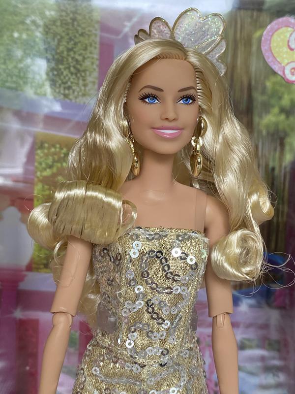 Barbie in gold discount dress