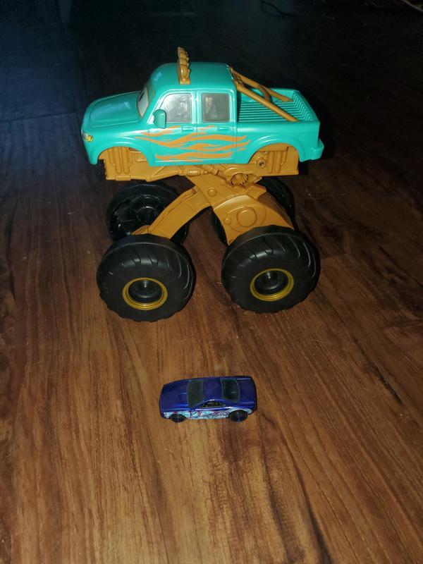 Tallest position next to a Hot Wheels car